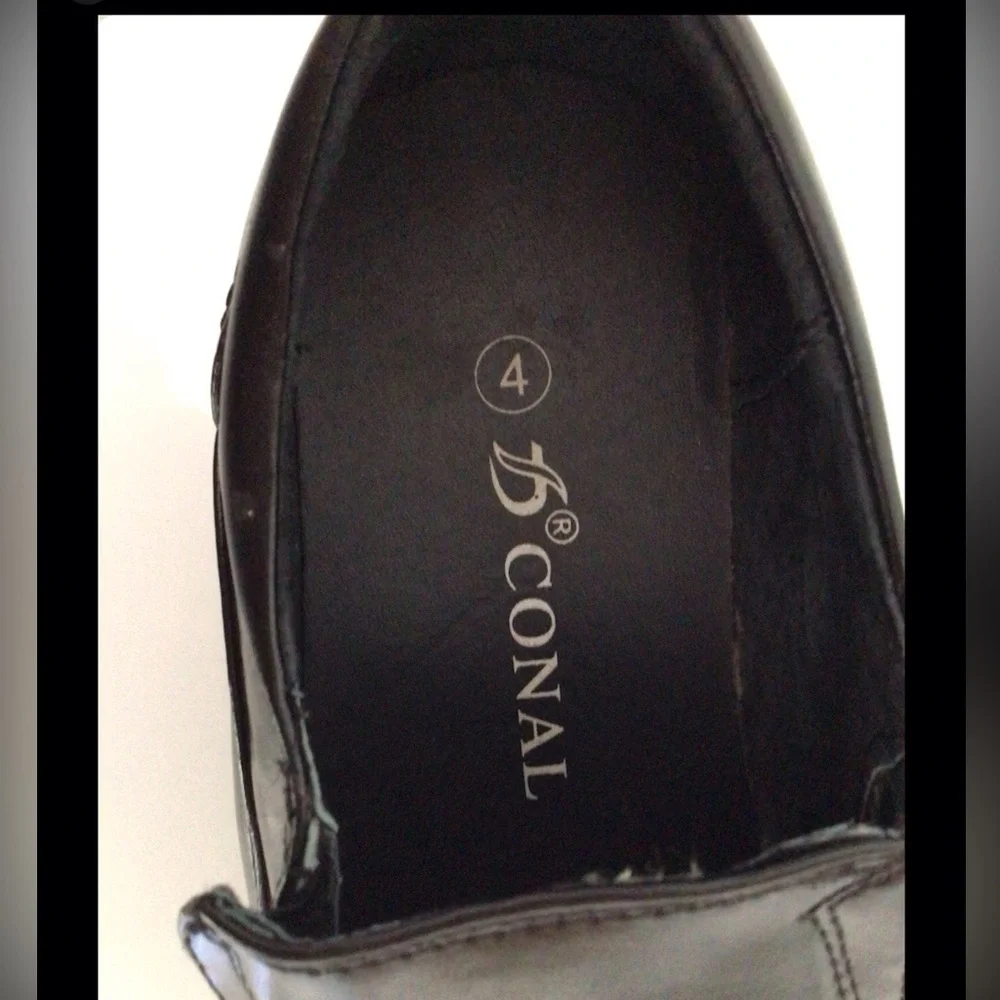 Boys Size 4 Leather Dress Shoes Slip On Formal wedding Comfort Loafers Classic